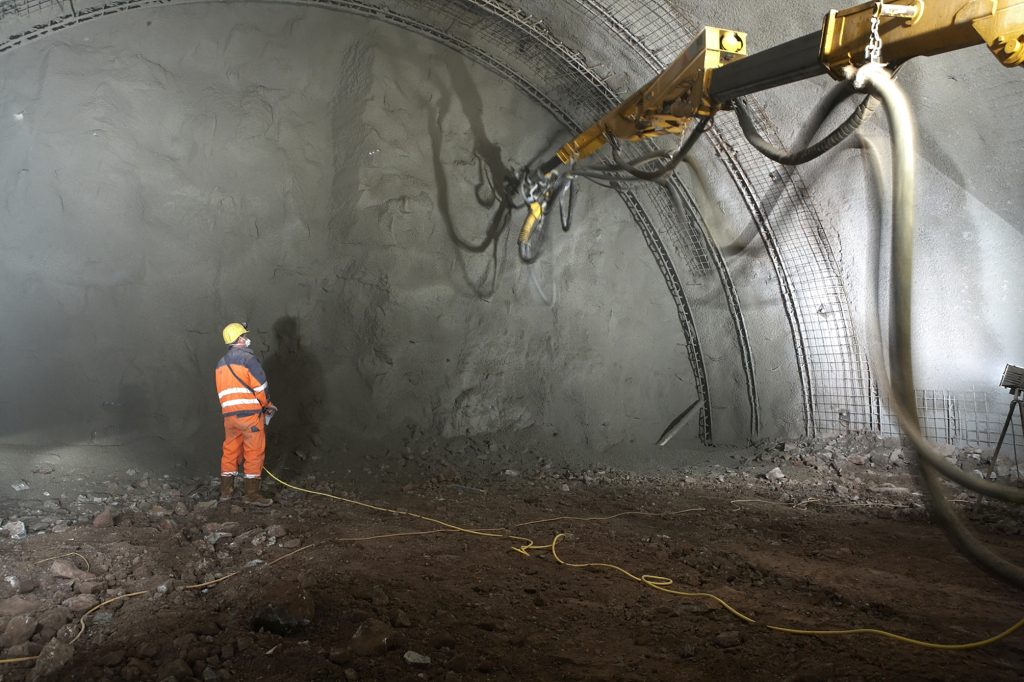 Sulzer Dewatering in German tunnel project.